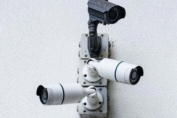 Cámara de seguridad tipo Bullet 2 megapíxeles Full HD